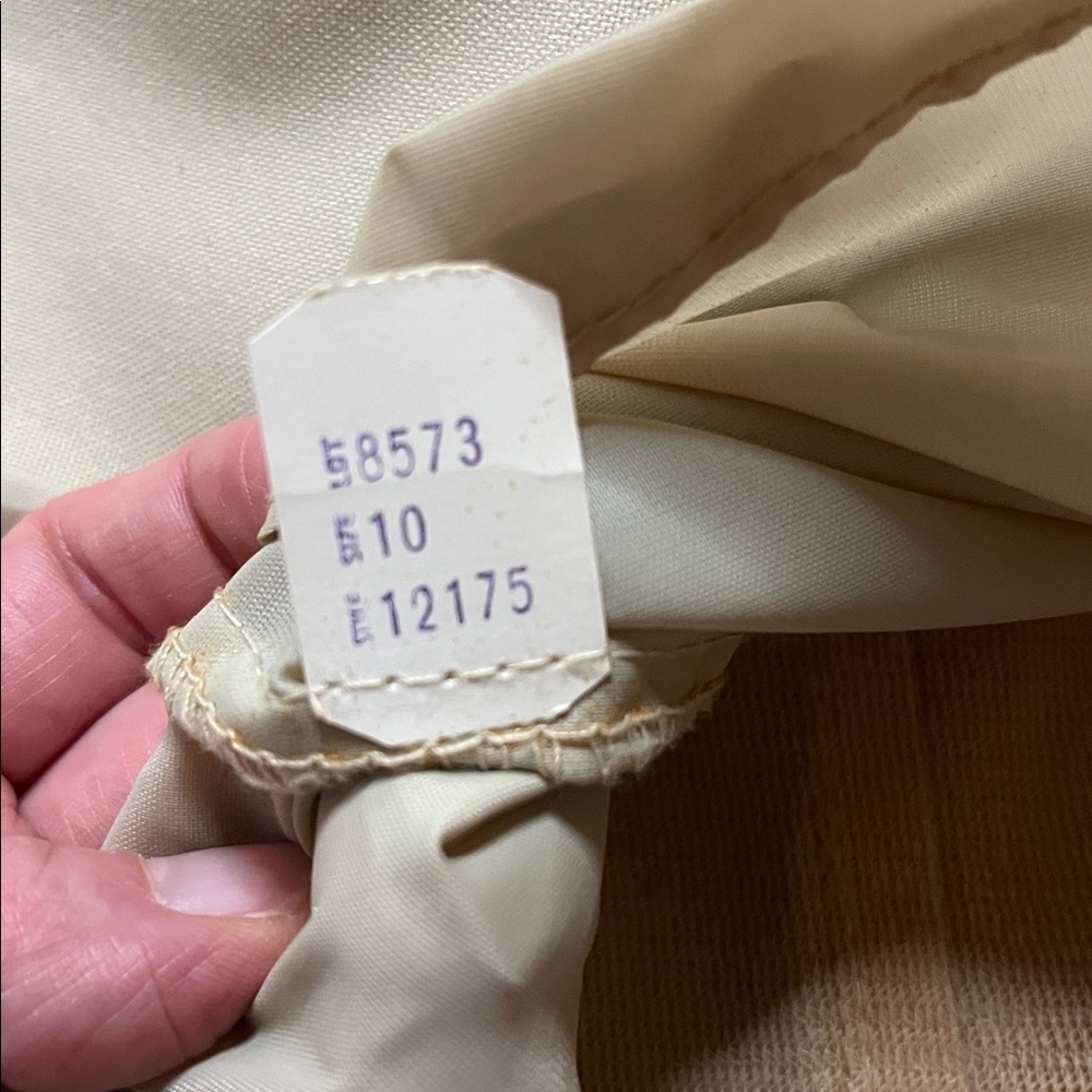 Vintage Bonders Women’s Cream and Tan Trench Coat size 10 - Picture 8 of 9